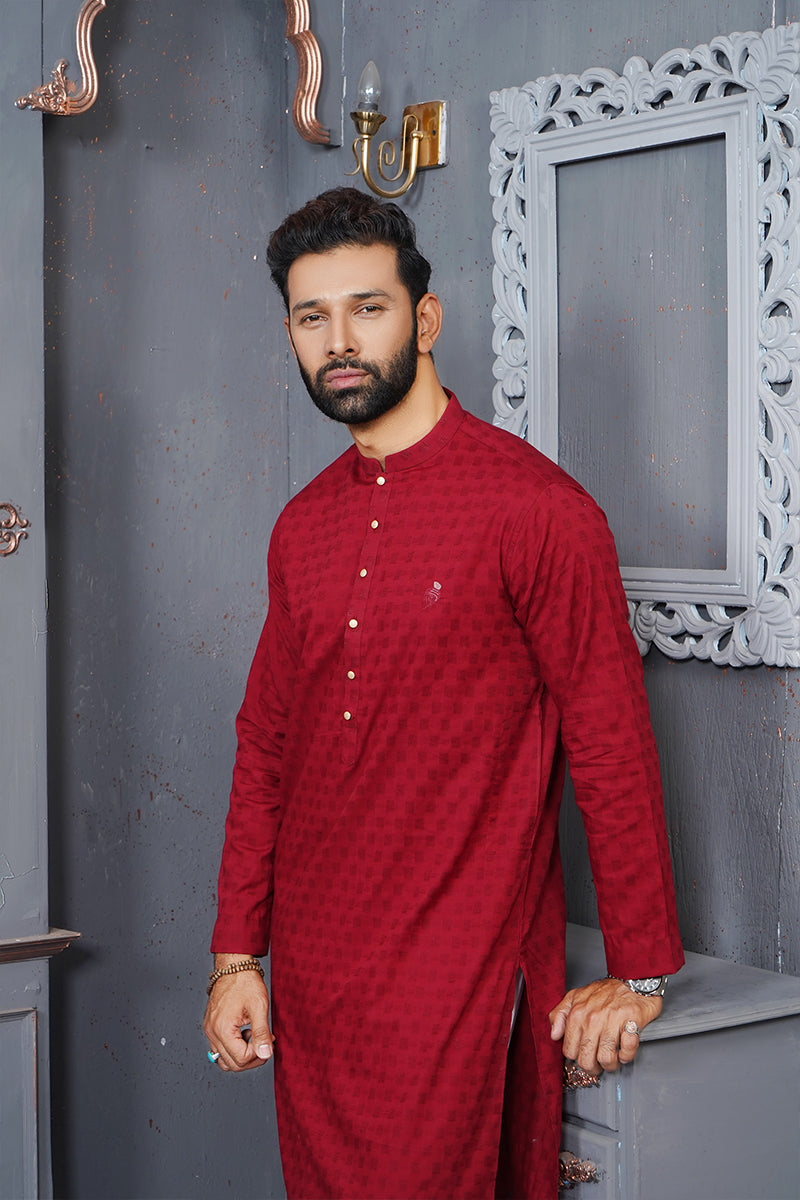 MEHROON KURTA